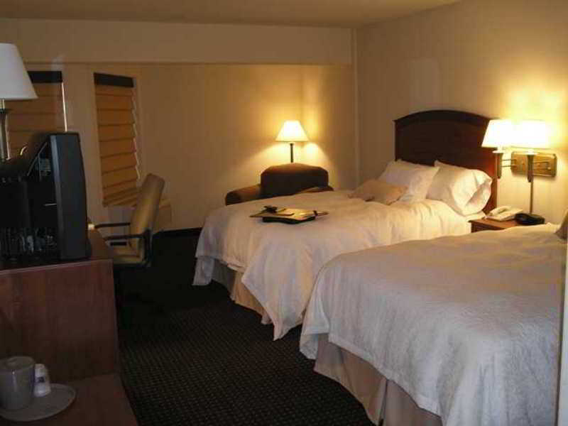 Hampton Inn & Suites Parker Quarto foto